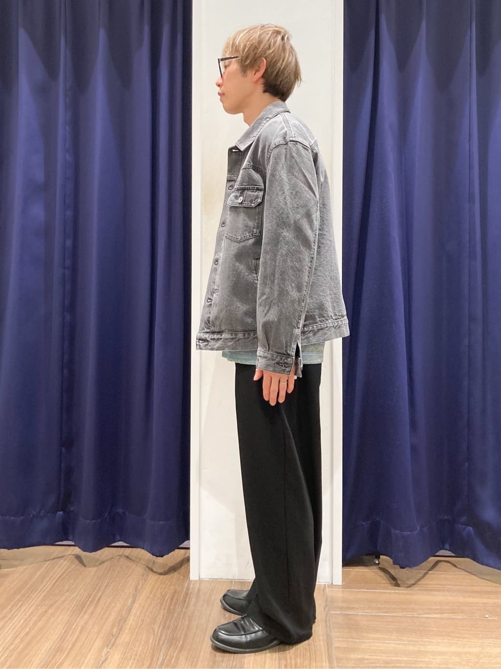 つーじーさんの「THE SHOP TK｜【大人にも取り入れやすい】デニムジャケット セットアップ可/洗濯機OK」を使ったコーディネート