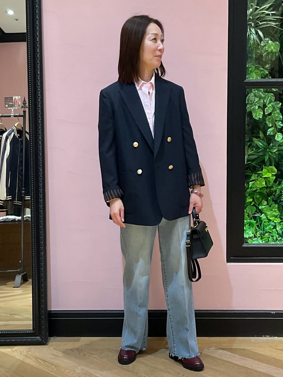 Hiwatashiさんの「DRESSTERIOR｜コンフォート ダブルブレザー」を使ったコーディネート