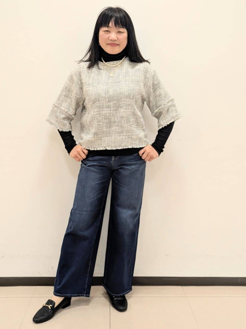 ともさんの「UNTITLED｜◆【洗える】ツイードドルマンブラウス」を使ったコーディネート