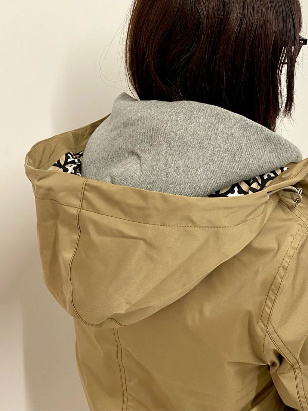 Sawaguchiさんの「DRESSTERIOR｜【ウォッシャブル/撥水素材】撥水フーテッドツイルコート」を使ったコーディネート