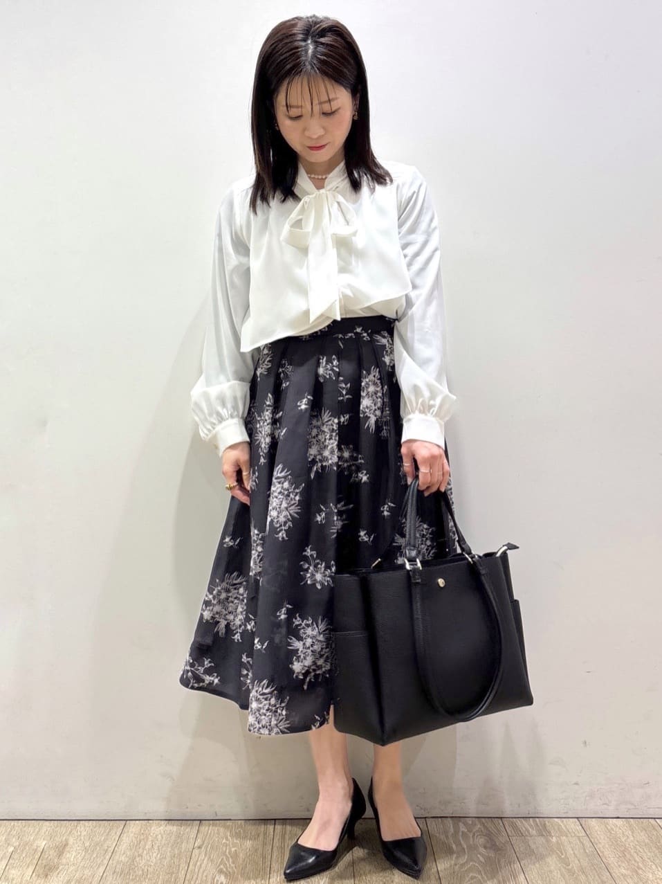 mameさんの「index｜アシンメトリーレイヤードボウタイブラウス【洗濯機OK／イージーアイロン／防シワ】《XS～3L》」を使ったコーディネート