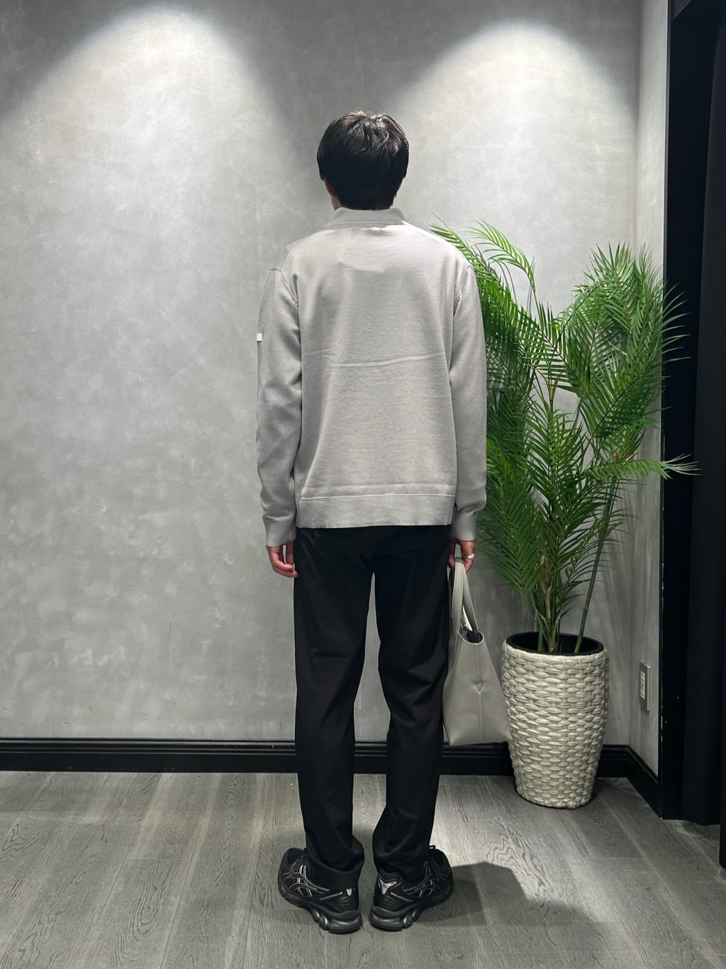 ruiさんの「TAKEO KIKUCHI｜アンチピリング ジップアップ ニット」を使ったコーディネート
