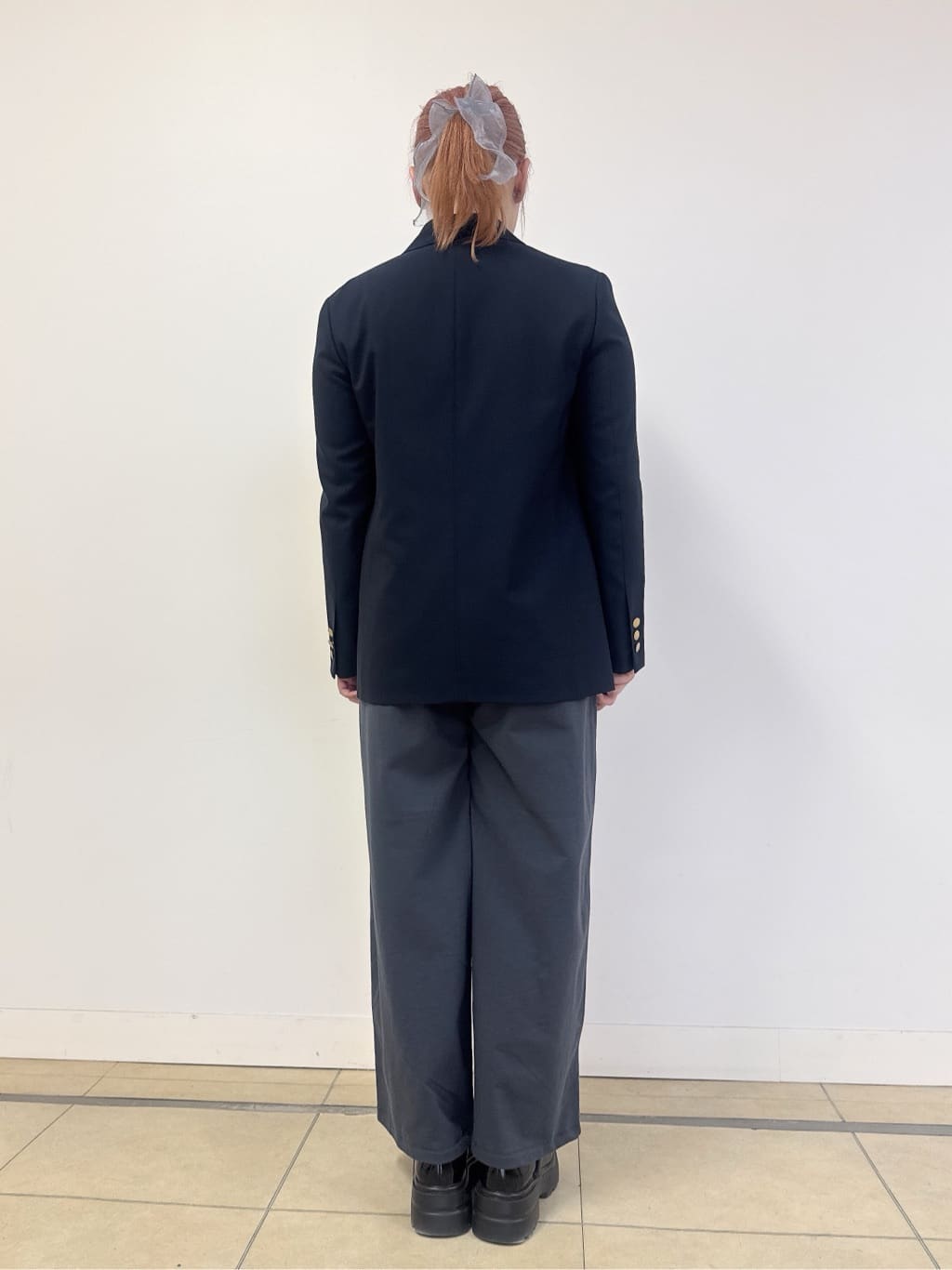 なかもとあきさんの「DRESSTERIOR｜コンフォート ダブルブレザー」を使ったコーディネート