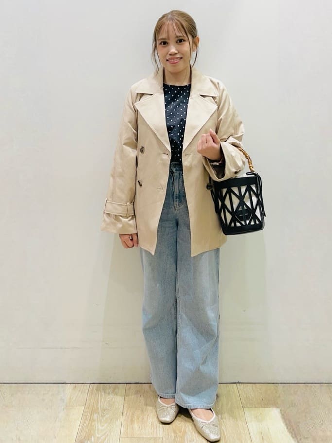 Ririさんの「index｜ミドルトレンチコート【洗濯機OK】」を使ったコーディネート