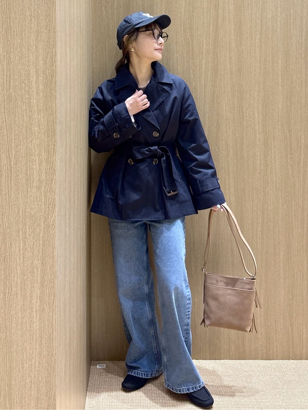 たけねぇさんの「OPAQUE.CLIP｜ワイドストレートデニムパンツ【洗濯機OK】《S～LL》」を使ったコーディネート