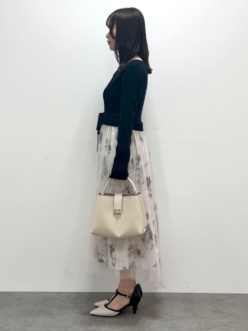 kozuさんの「index｜撥水トレンチコート【洗濯機OK／花粉対応】《XS～3L》」を使ったコーディネート
