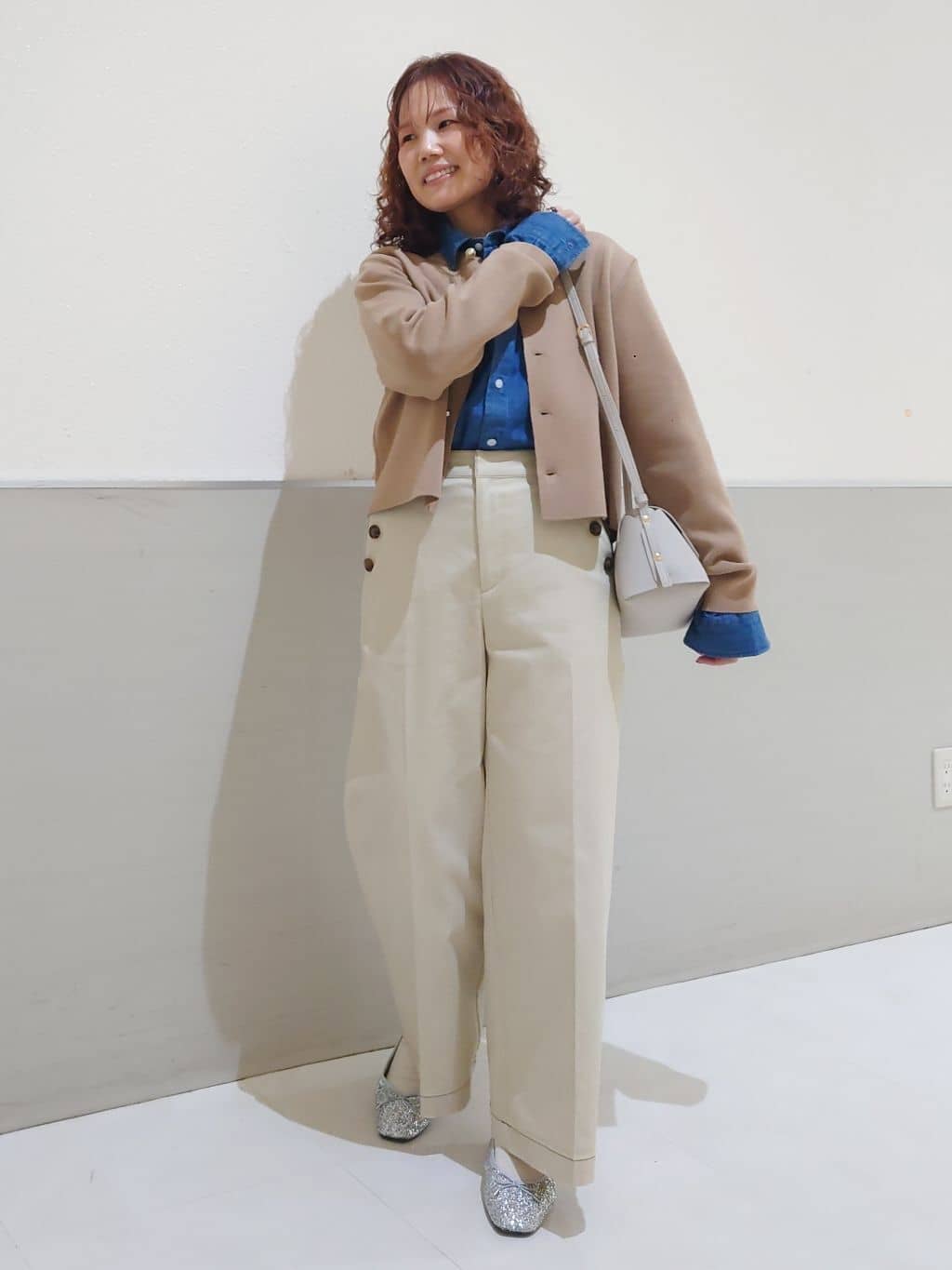 maruさんの「THE SHOP TK｜ハーフミラノカーデ」を使ったコーディネート