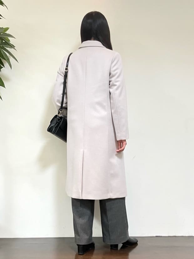 カレンさんの「UNTITLED｜【スタイリッシュ／オンオフ兼用】ウールチェスターコート」を使ったコーディネート