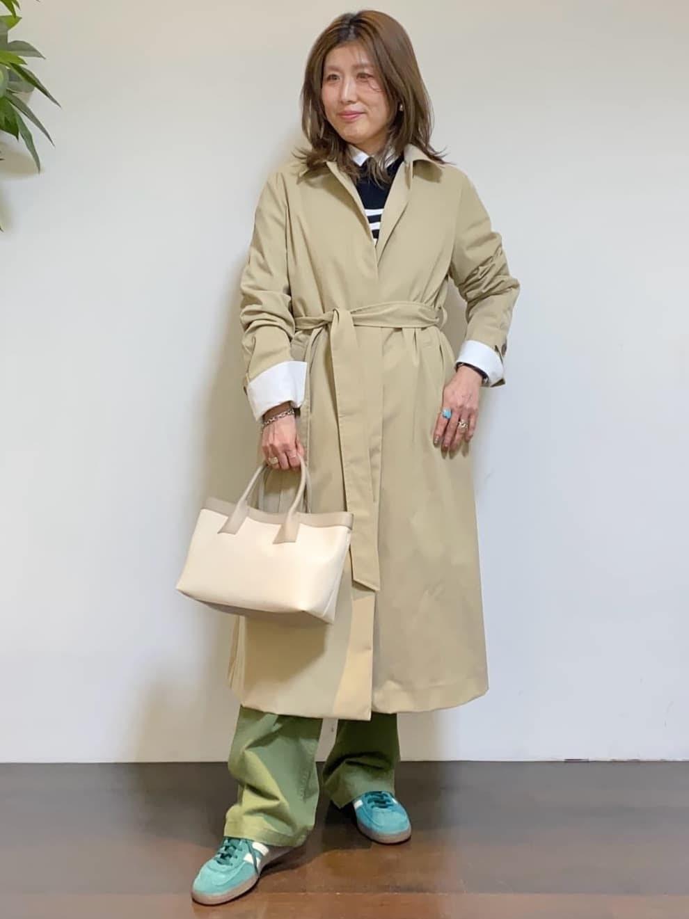 tomoさんの「UNTITLED｜◆【はっ水/洗える】タスランステンカラーコート」を使ったコーディネート