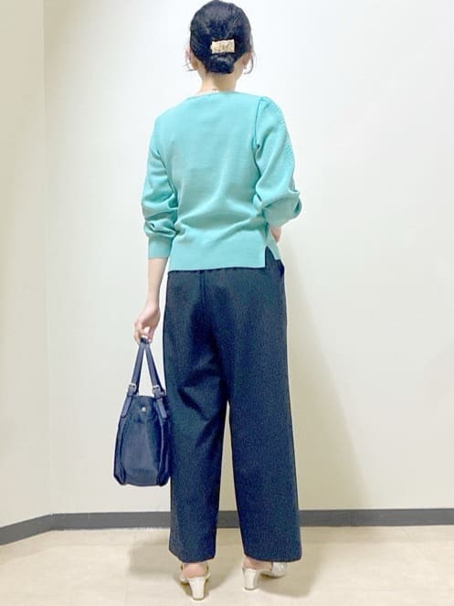  beni_gingerさんの「Reflect｜【選べる8色／スカートにもパンツにも◎】ウール混ボートネックニット」を使ったコーディネート