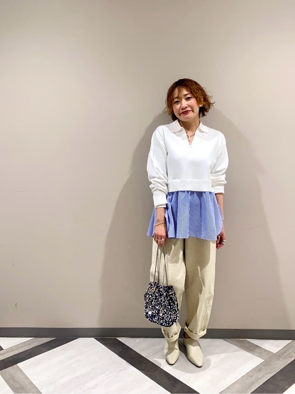 mari_831さんの「INDIVI｜グレイニーコットンワイドパンツ」を使ったコーディネート