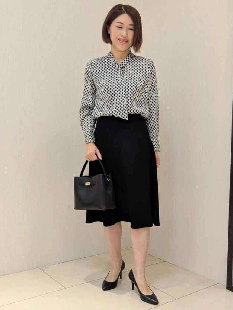 u-macoさんの「UNTITLED｜【アレンジ自在】ロングパール調ネックレス」を使ったコーディネート