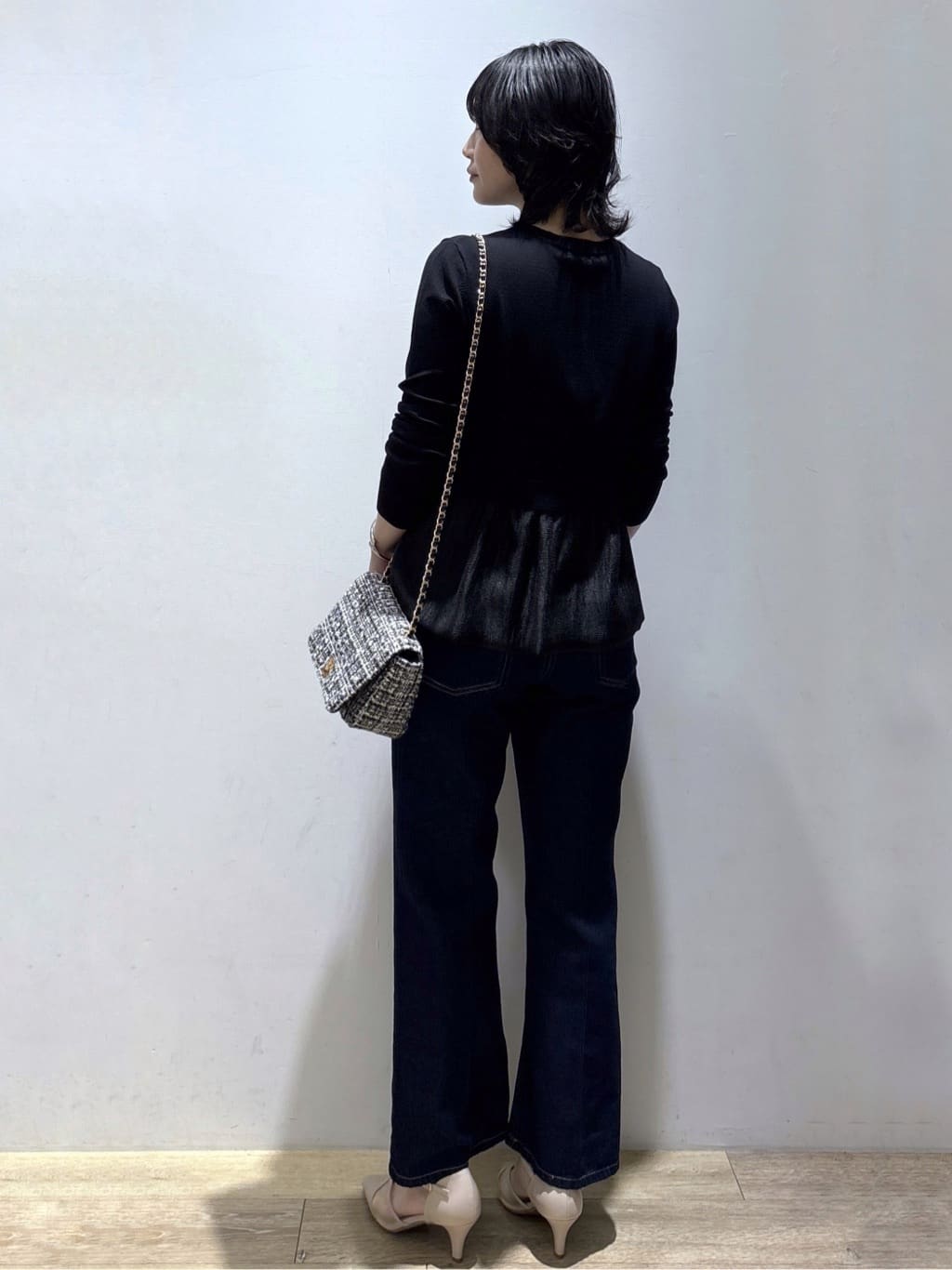 mizukiさんの「index｜【植草美幸先生が指南する好印象スタイル】《丈が選べる》ストレートデニムパンツ【洗濯機洗い可】」を使ったコーディネート