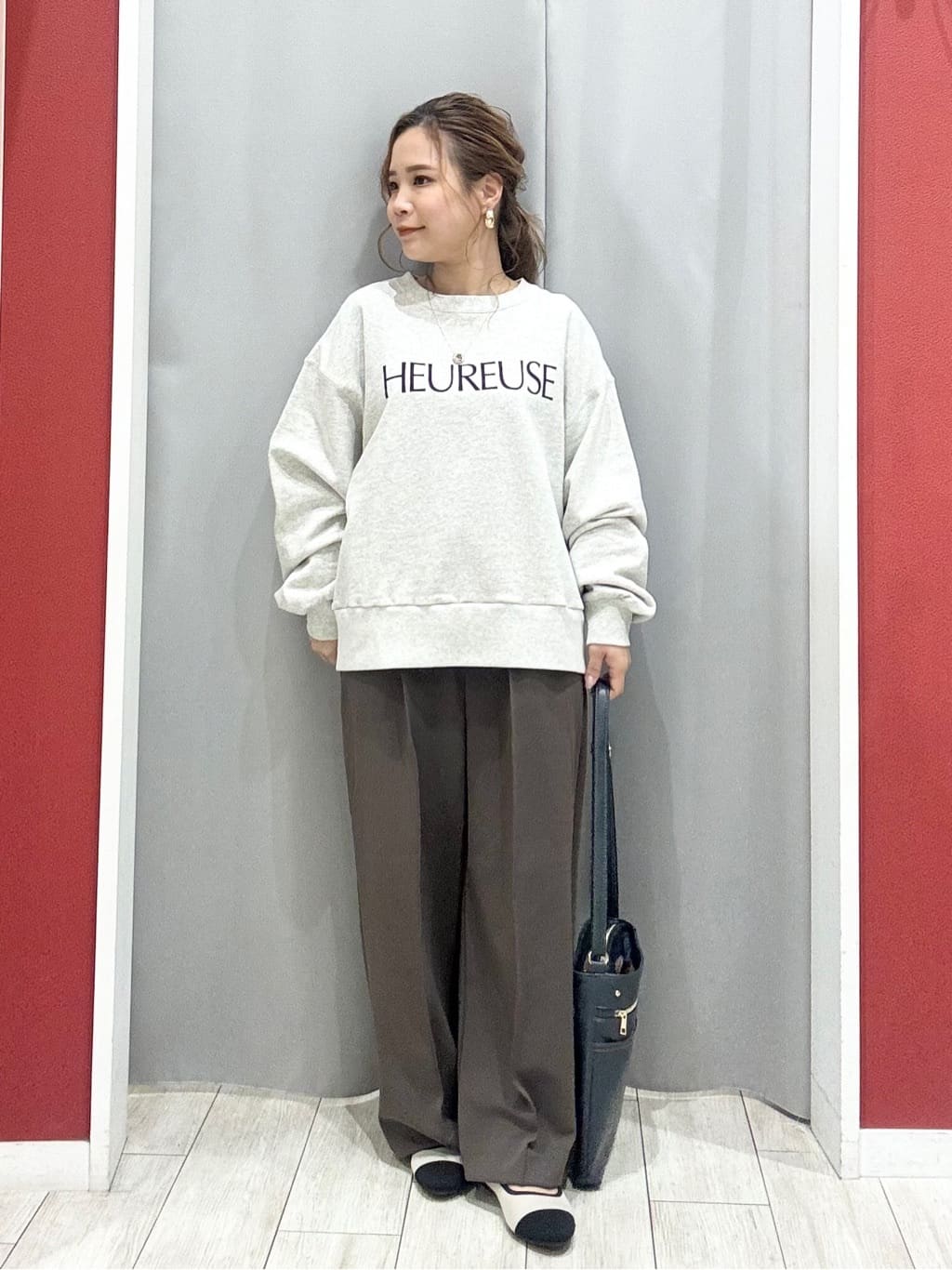 shioさんの「SHOO･LA･RUE｜【洗濯機可/S-LL】さらっと快適　麻調ゆるリブブルゾン」を使ったコーディネート