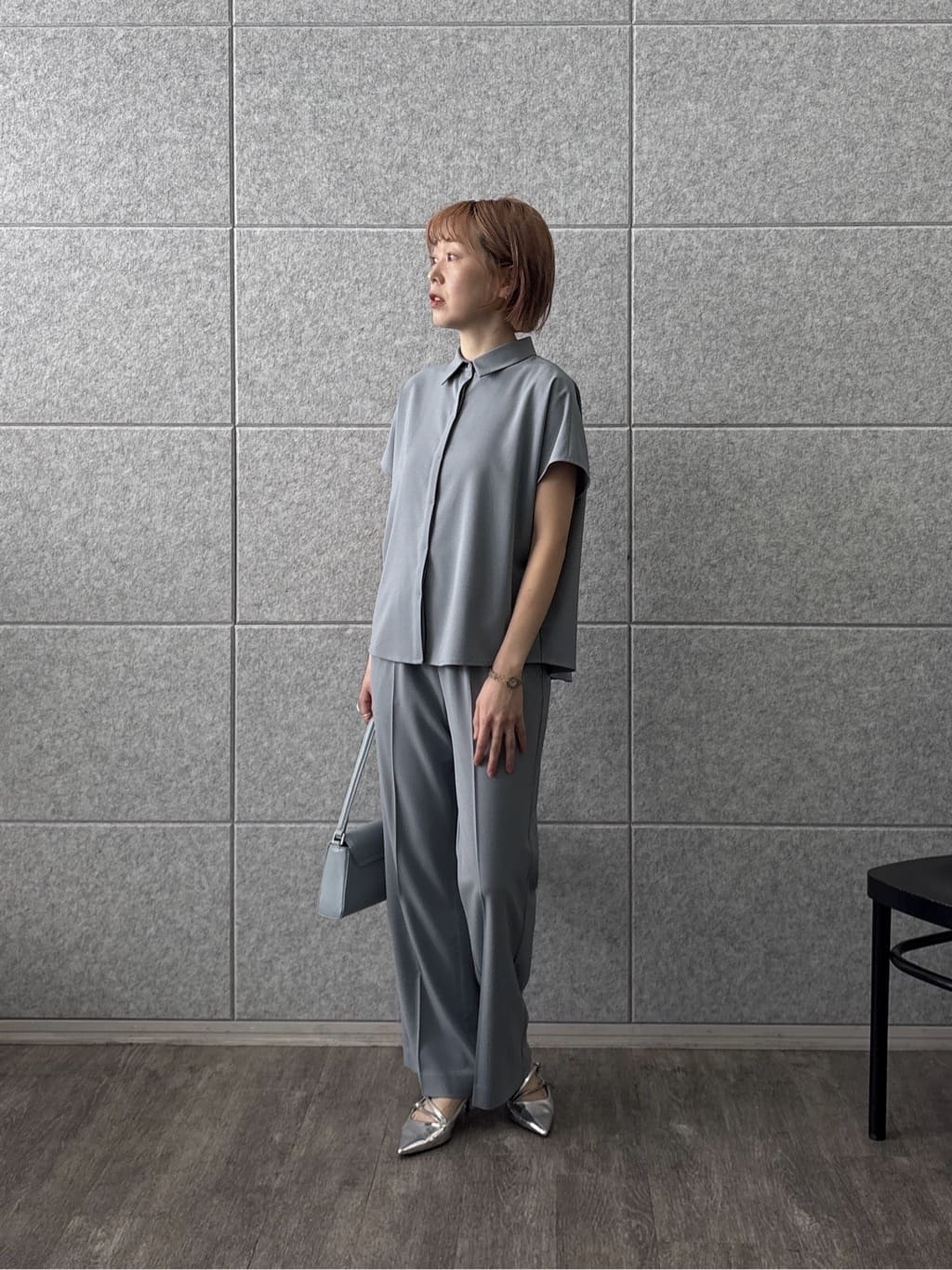 mikuさんの「INDIVI｜Comfy SET UP｜フレアスリーブブラウス【セットアップ対応／通勤／カセット服／接触冷感／UV」を使ったコーディネート