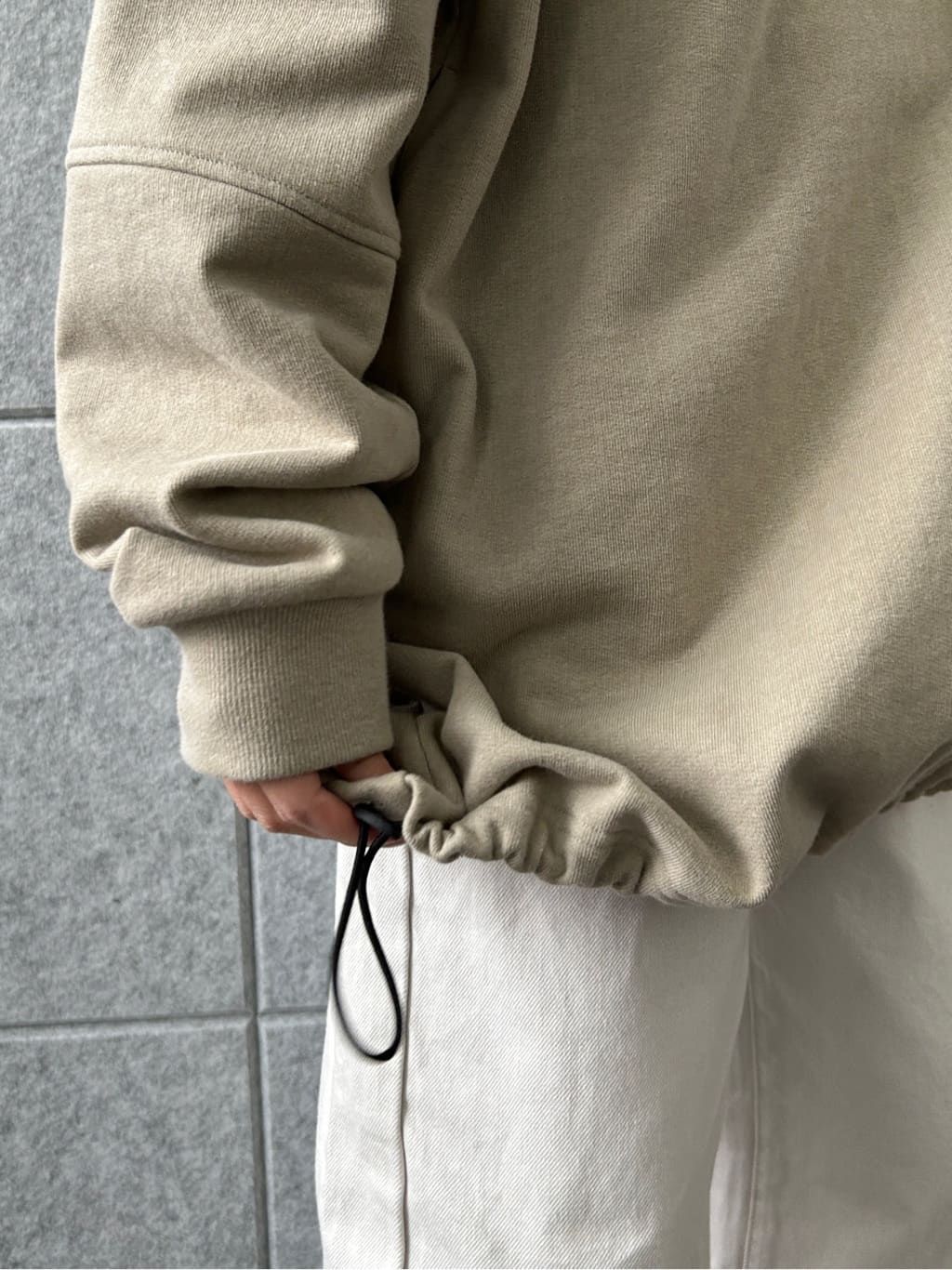 harunaさんの「CODE A｜half zip sweat mini dress」を使ったコーディネート
