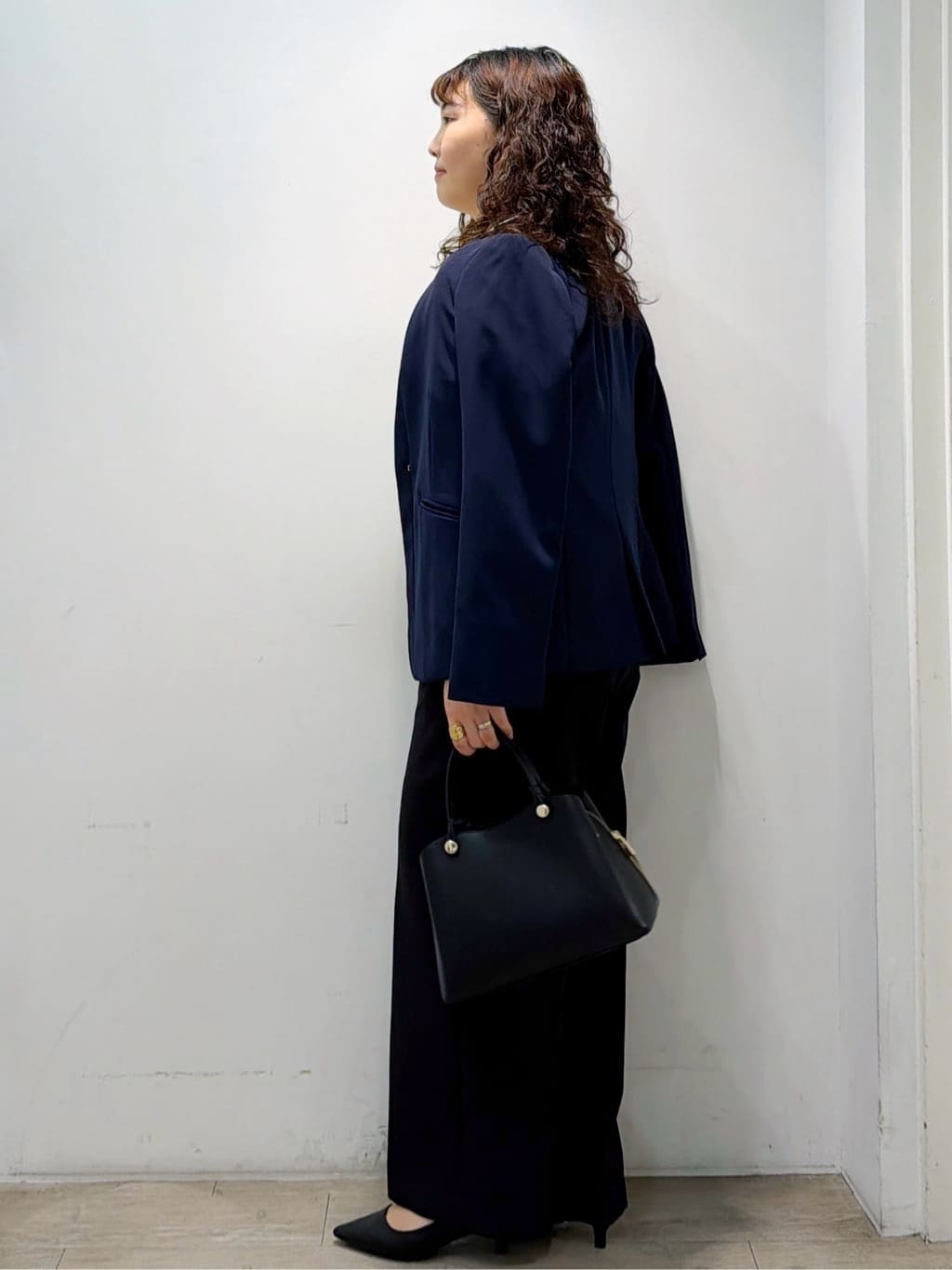 sumicaさんの「OPAQUE.CLIP｜《通勤対応》レースブラウス【洗濯機OK】」を使ったコーディネート