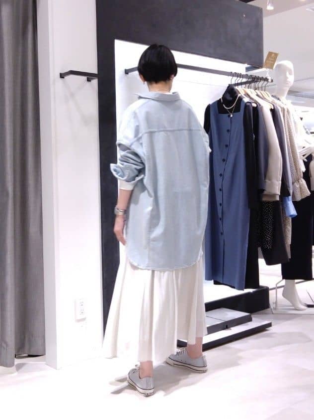 まちこさんの「UNTITLED｜◆【洗える/後ろウエストゴム】ロングスカート」を使ったコーディネート