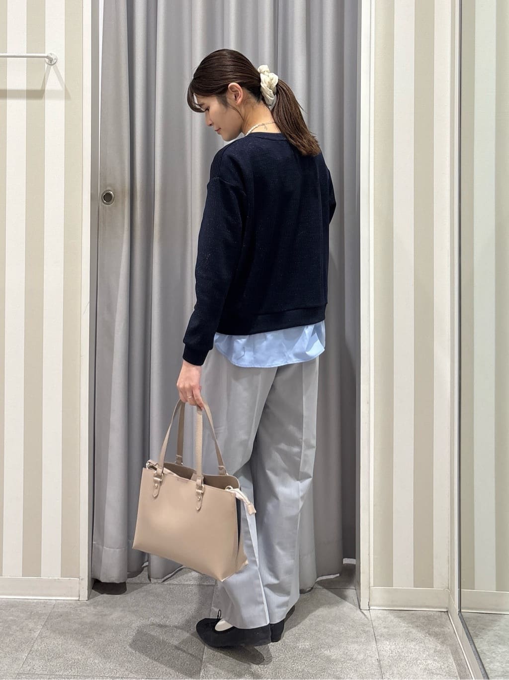 Rikaさんの「SHOO･LA･RUE｜【洗濯機可】1枚でサマ見え ラメニットソー レイヤード風トップス」を使ったコーディネート