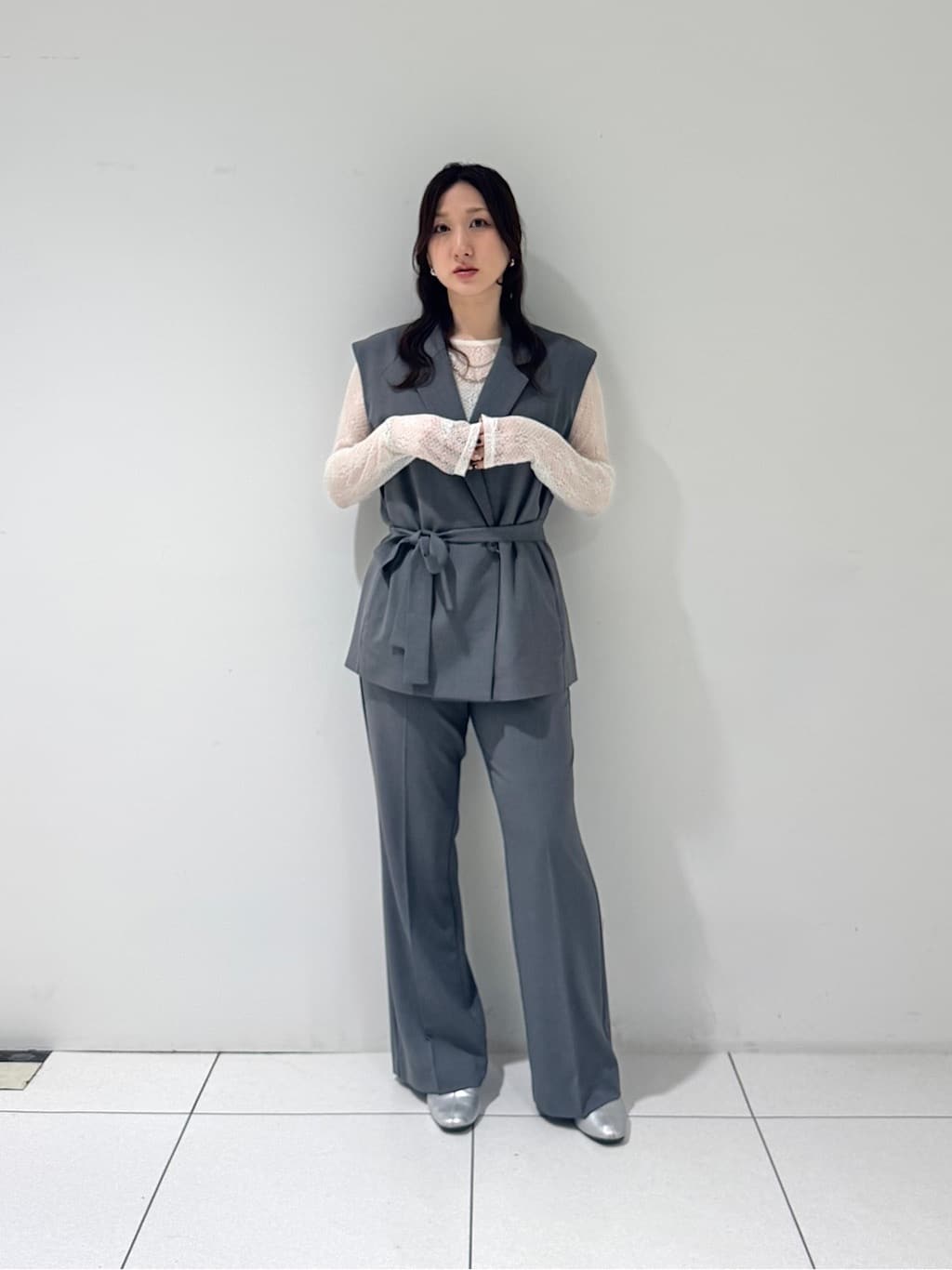 そんさんの「INDIVI｜Comfy SET UP｜ベルテッドジレ【セットアップ対応／通勤／カセット服／接触冷感／UVカット】」を使ったコーディネート