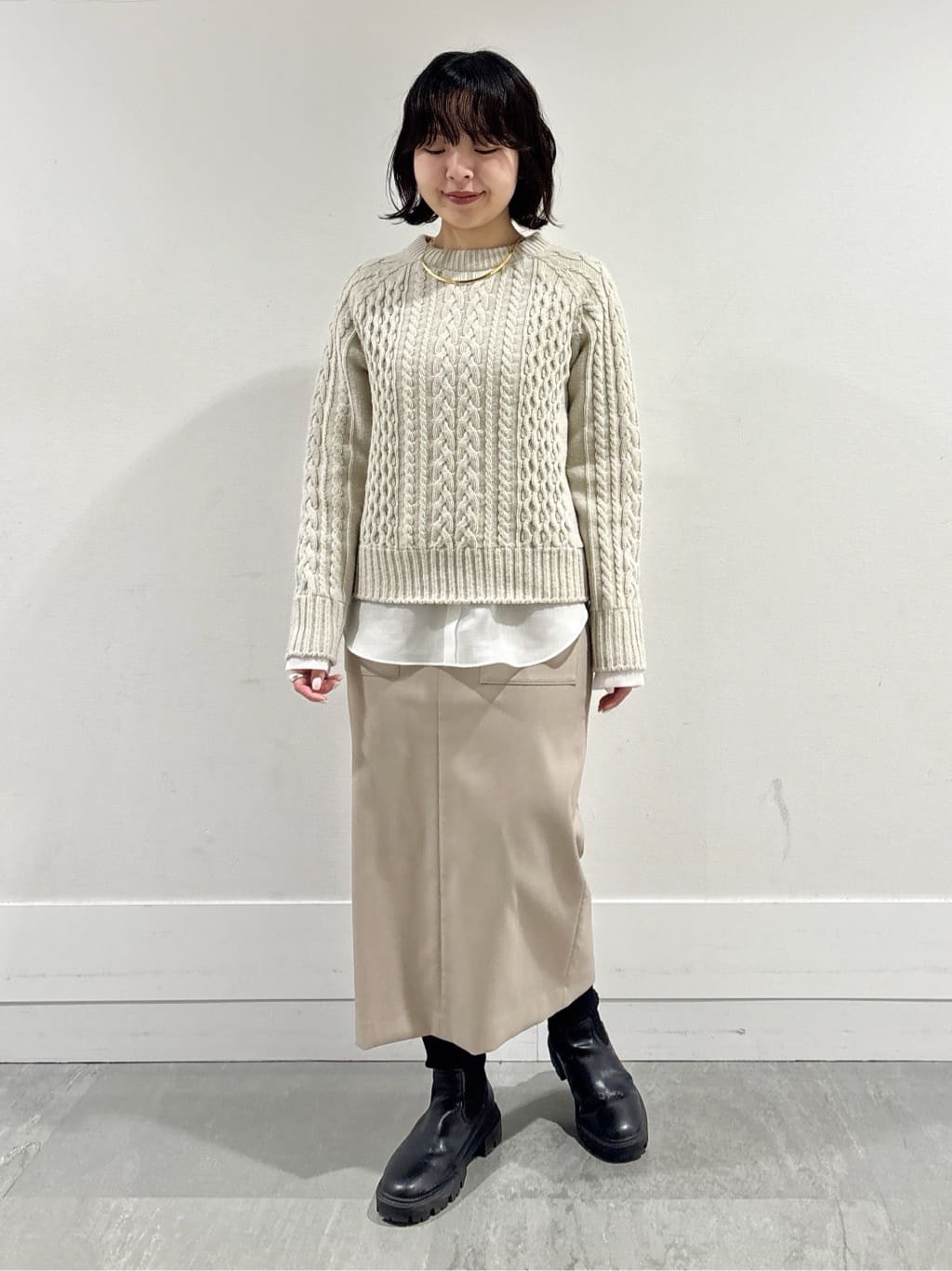 モエカさんの「UNTITLED｜【洗える】スポンディッシュ ケーブル柄ニット」を使ったコーディネート