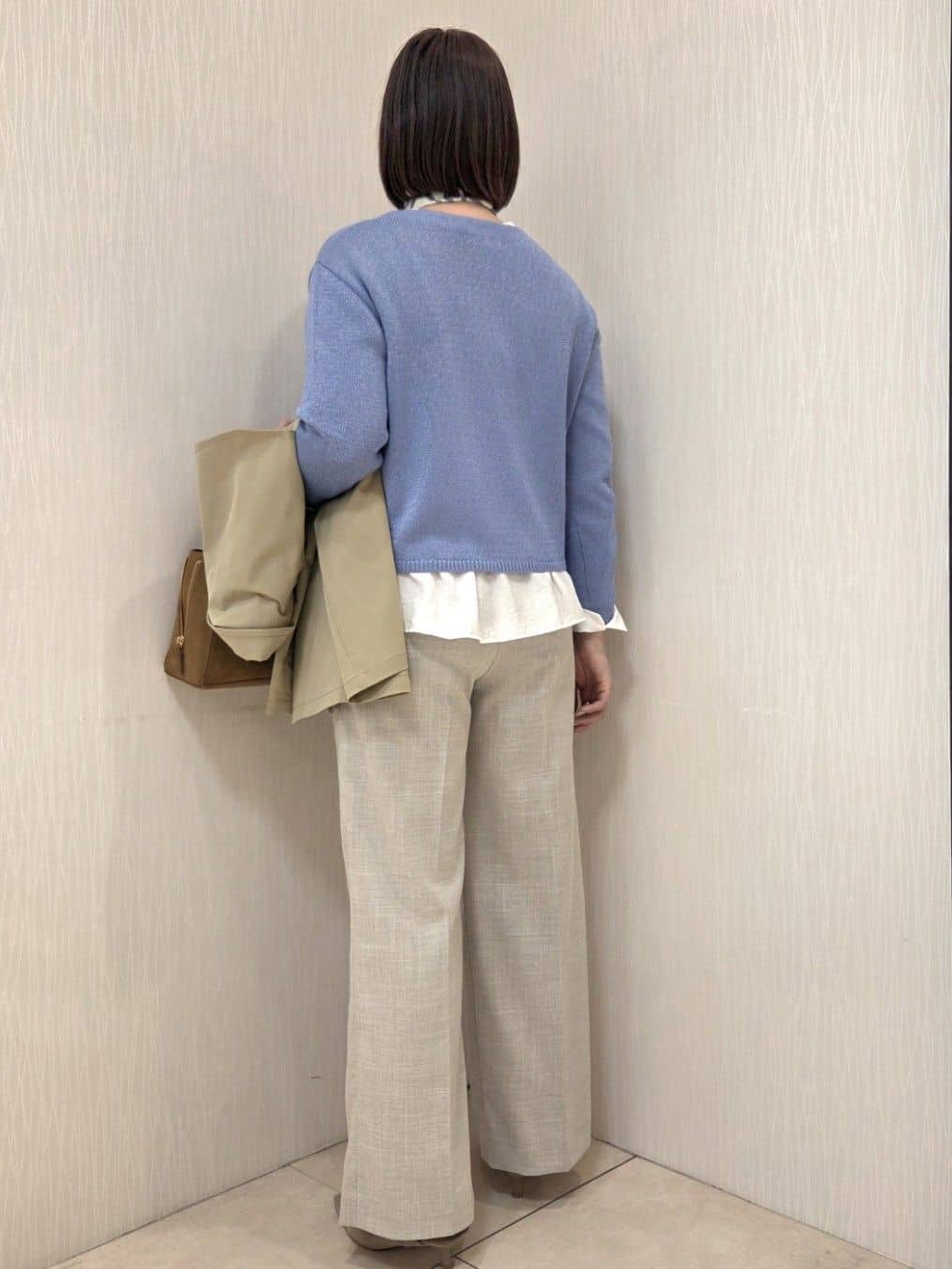 naokoさんの「UNTITLED｜【定番人気/はっ水/洗える】タスランショートトレンチコート」を使ったコーディネート