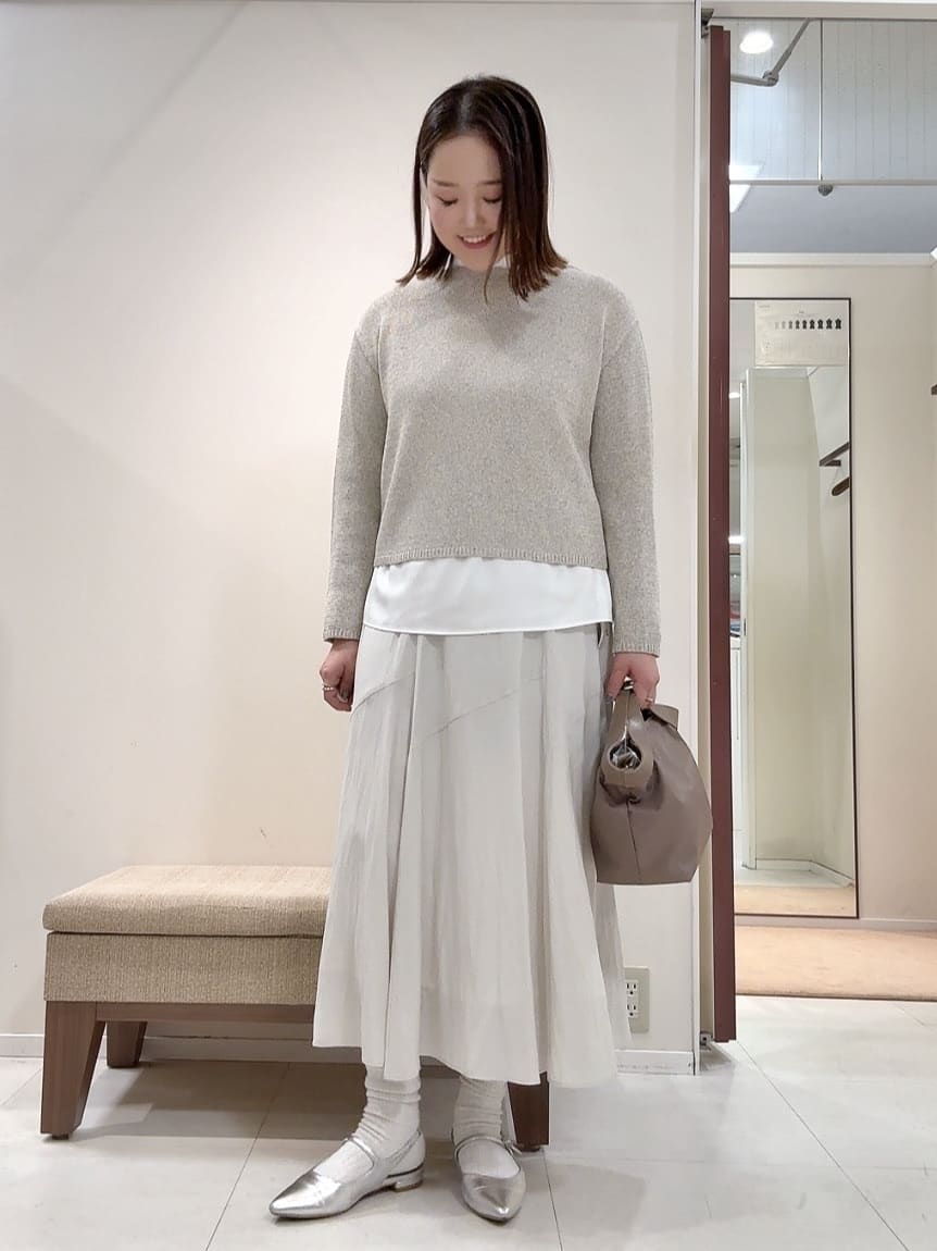 YUIさんの「UNTITLED｜【定番人気/はっ水/洗える】タスランショートトレンチコート」を使ったコーディネート