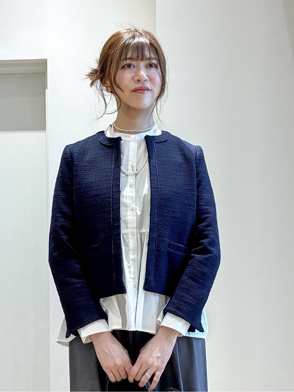 もんちゃんさんの「OPAQUE.CLIP｜ペプラムシャツ【洗濯機OK】」を使ったコーディネート