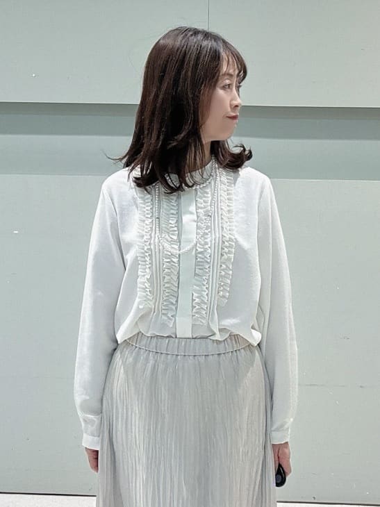 makiさんの「UNTITLED｜【きれいめ】ツイード ペプラムジャケット」を使ったコーディネート