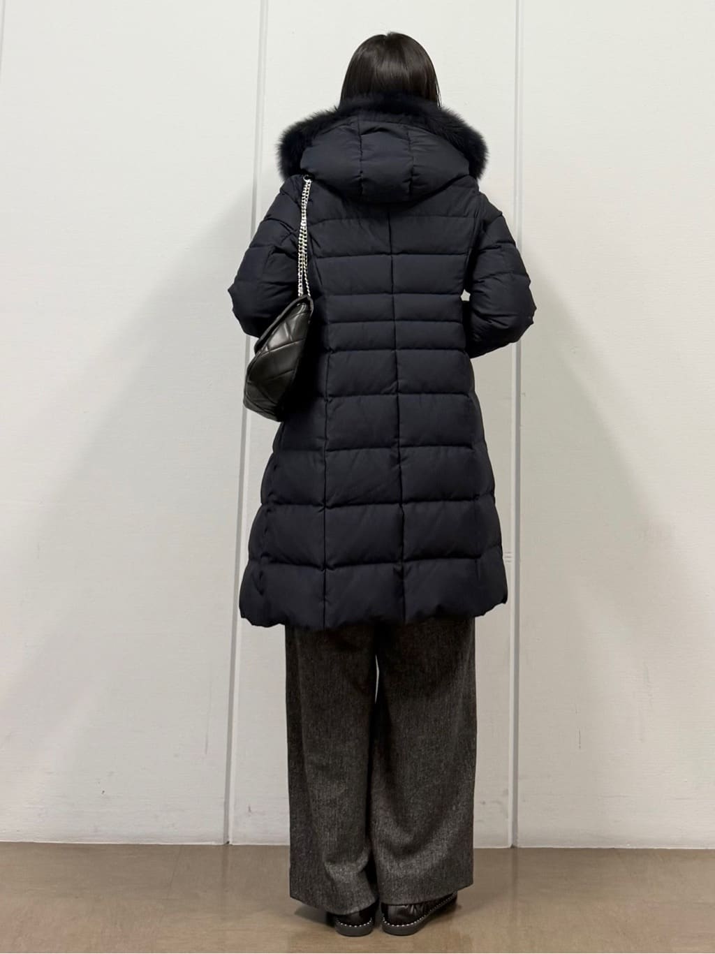 mizukiさんの「INDIVI｜【洗える／毛玉になりにくい】エクストラファインウール リブタートルニット」を使ったコーディネート