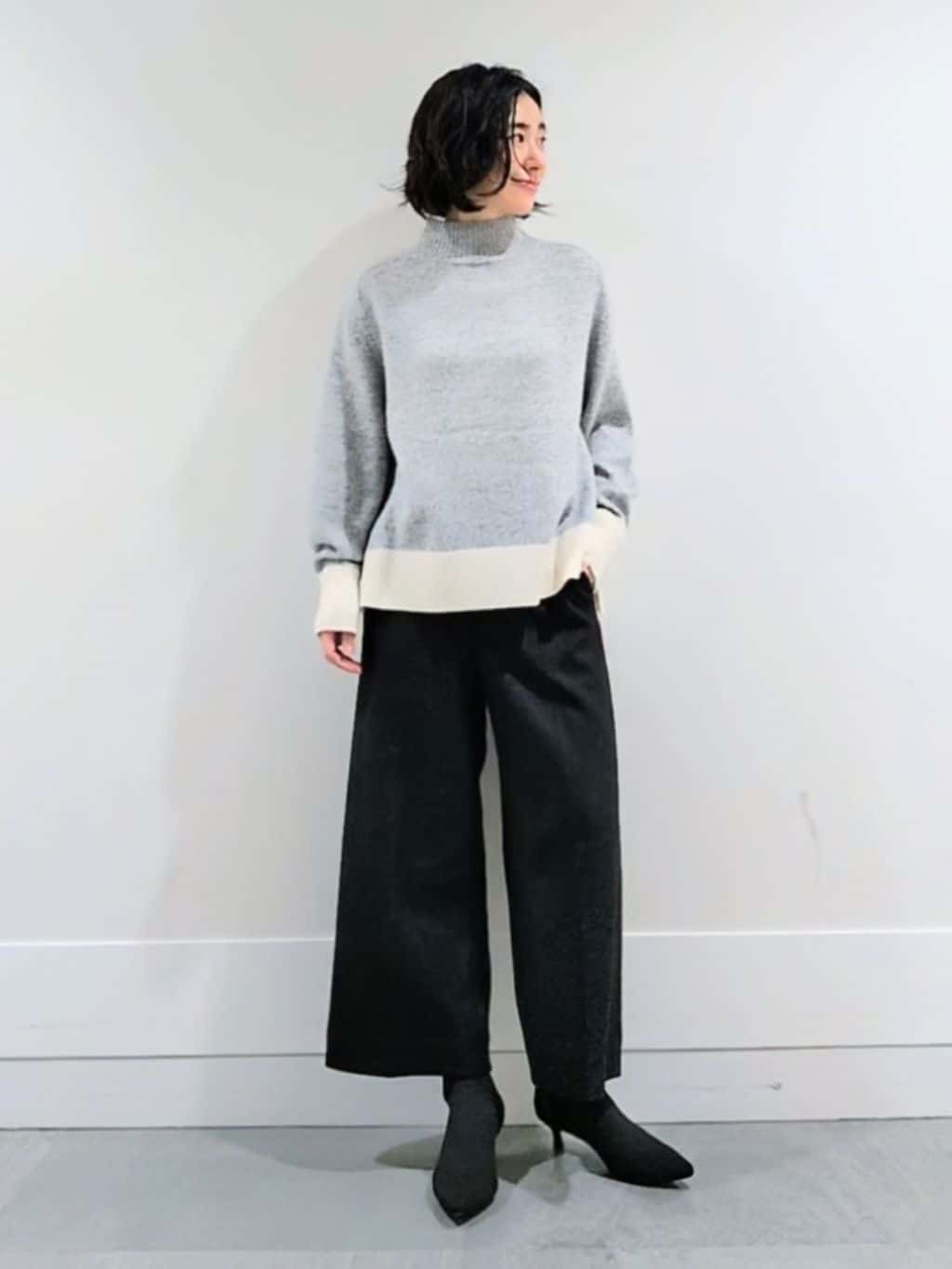 ミズタさんの「UNTITLED｜【8色展開/洗える】ウールカシミヤ ハイネックニット」を使ったコーディネート
