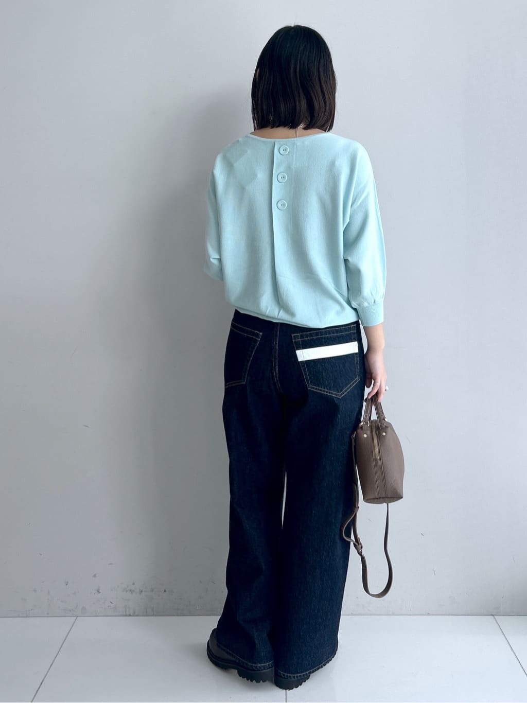 Hirokaさんの「Dessin｜【花粉ガード/撥水加工/洗える】クルーネックスプリングコート」を使ったコーディネート