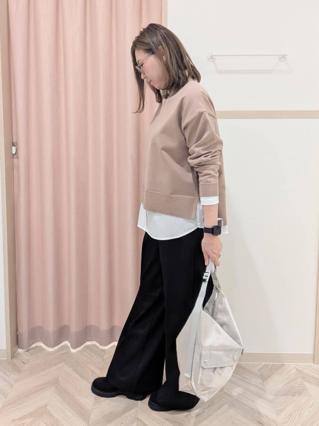 miyuさんの「SHOO･LA･RUE｜【2点セット/洗濯機可/S-LL】着回しがきく もちもちハイネックニット+裾シャツインナー」を使ったコーディネート