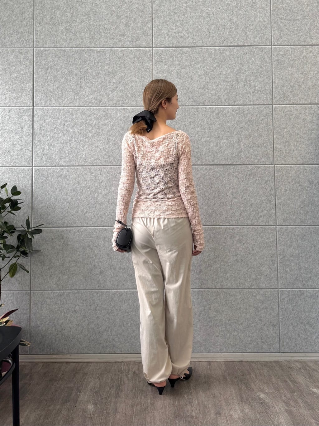 uchi__yamaさんの「CODE A｜drawcord utility pants」を使ったコーディネート