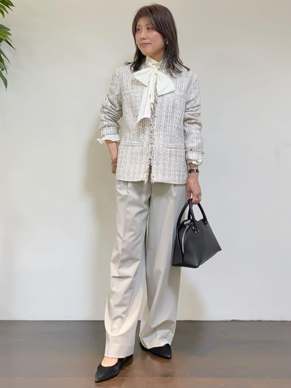 tomoさんの「UNTITLED｜【仕事着/スーツ】ファンシーツイード ジャケット」を使ったコーディネート
