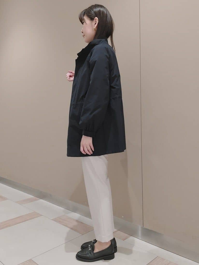 saiさんの「Reflect｜【撥水】ストレッチタフタミドル丈スタンドカラーコート」を使ったコーディネート