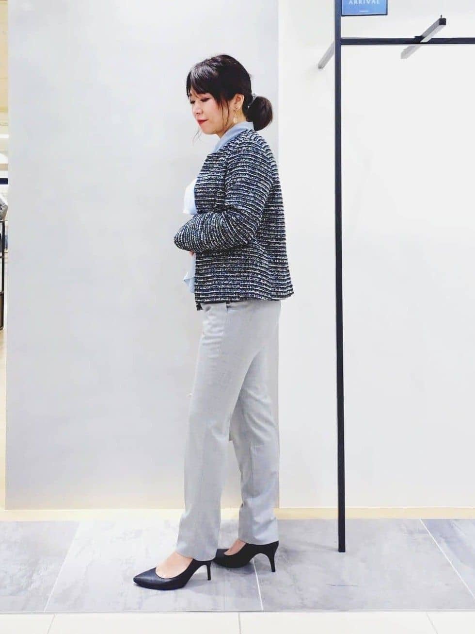 TOMOMIさんの「INDIVI｜【褒められパンツ/ウール混】スティックパンツ」を使ったコーディネート