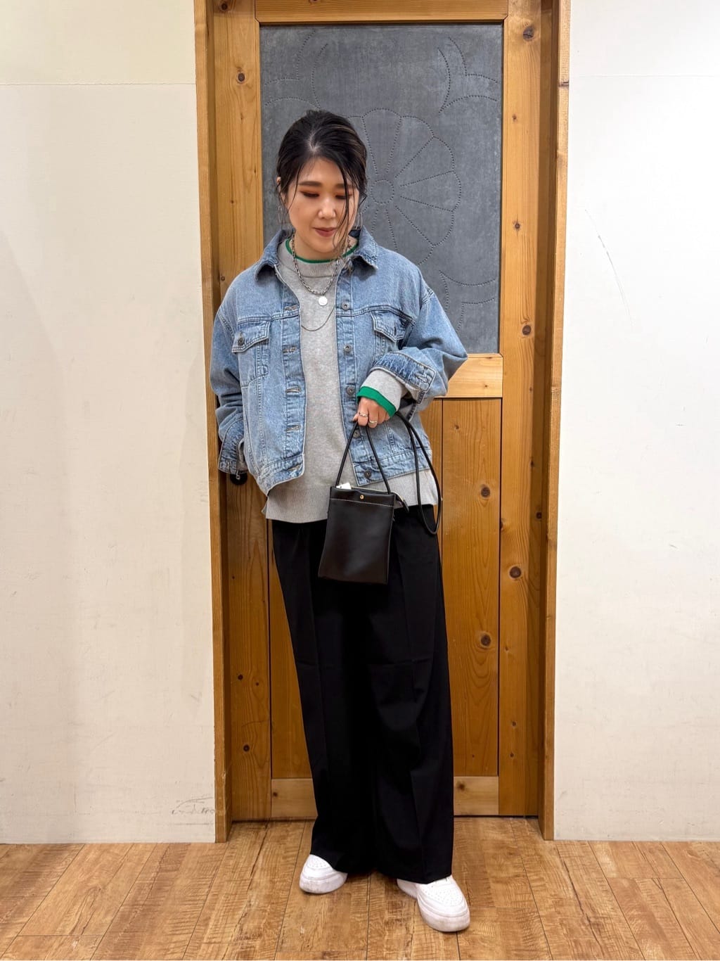 Ayana.さんの「SHOO･LA･RUE｜2層ミニショルダーバッグ」を使ったコーディネート