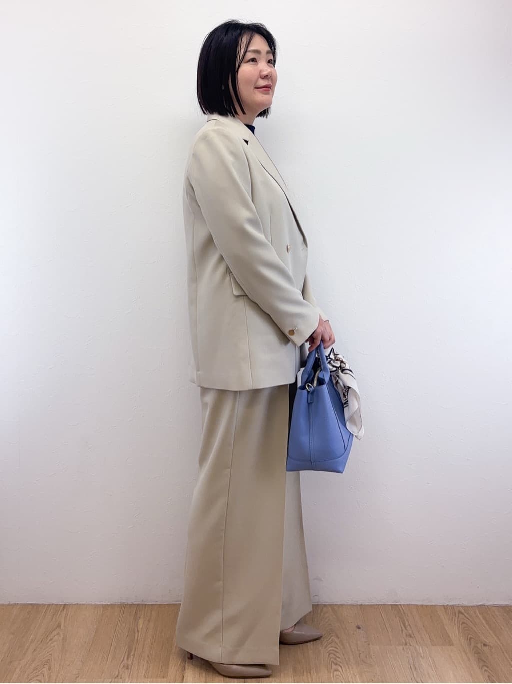 Takeさんの「OPAQUE.CLIP｜金ボタンダブルブレストテーラードジャケット／セットアップ対応【洗える】」を使ったコーディネート