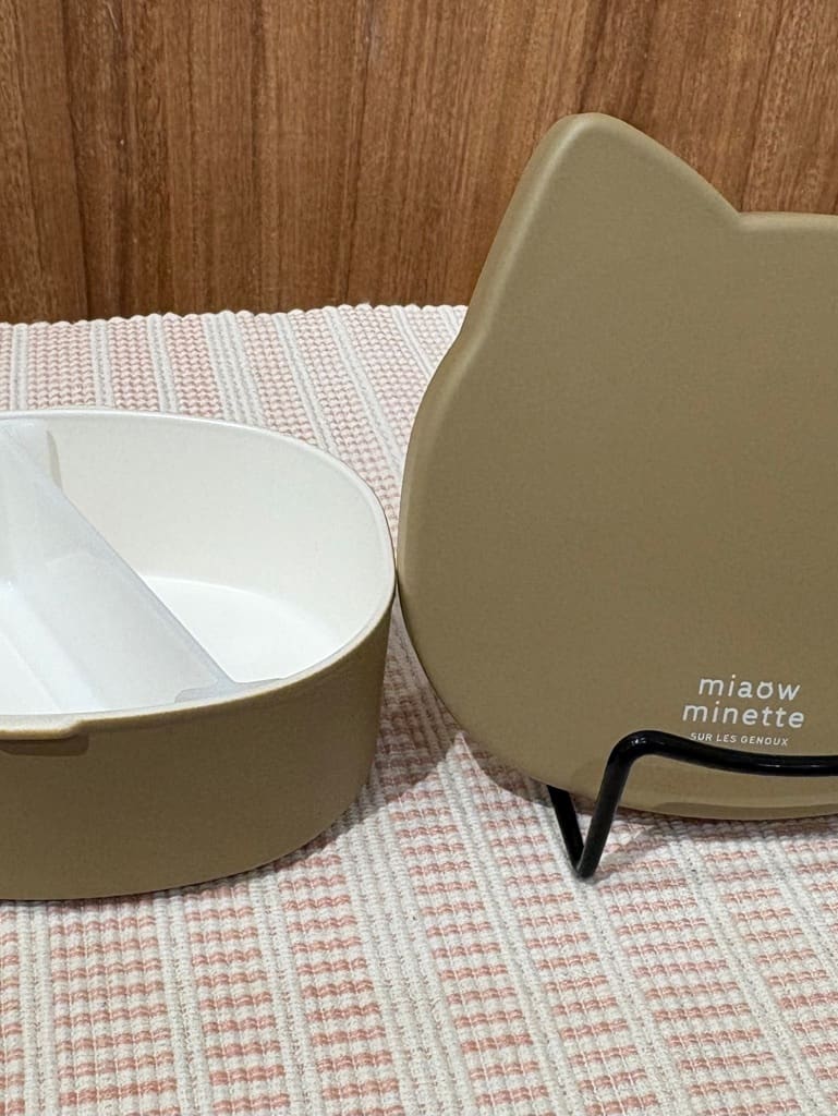 YUKOさんの「212 KITCHEN STORE｜にゃお ねこみみおにぎりケース BE」を使ったコーディネート