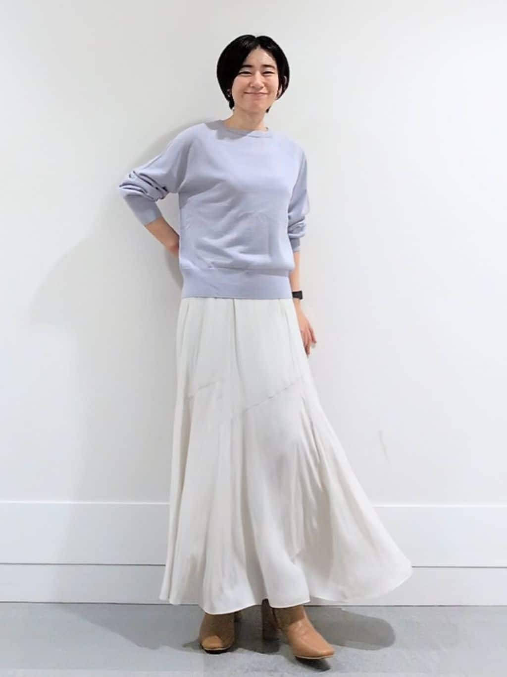 ミズタさんの「UNTITLED｜【8色展開／コンパクト丈】レーヨン混 コクーンニット」を使ったコーディネート