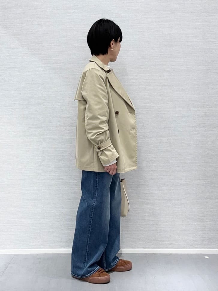 Yukoさんの「UNTITLED｜【定番人気/はっ水/洗える】タスランショートトレンチコート」を使ったコーディネート