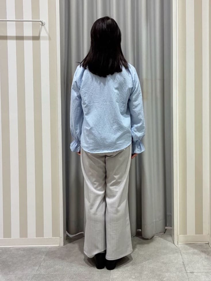 vanseさんの「SHOO･LA･RUE｜【洗濯機可/S-LL】フラップポケットがアクセント ヘリンボーンワイドパンツ」を使ったコーディネート