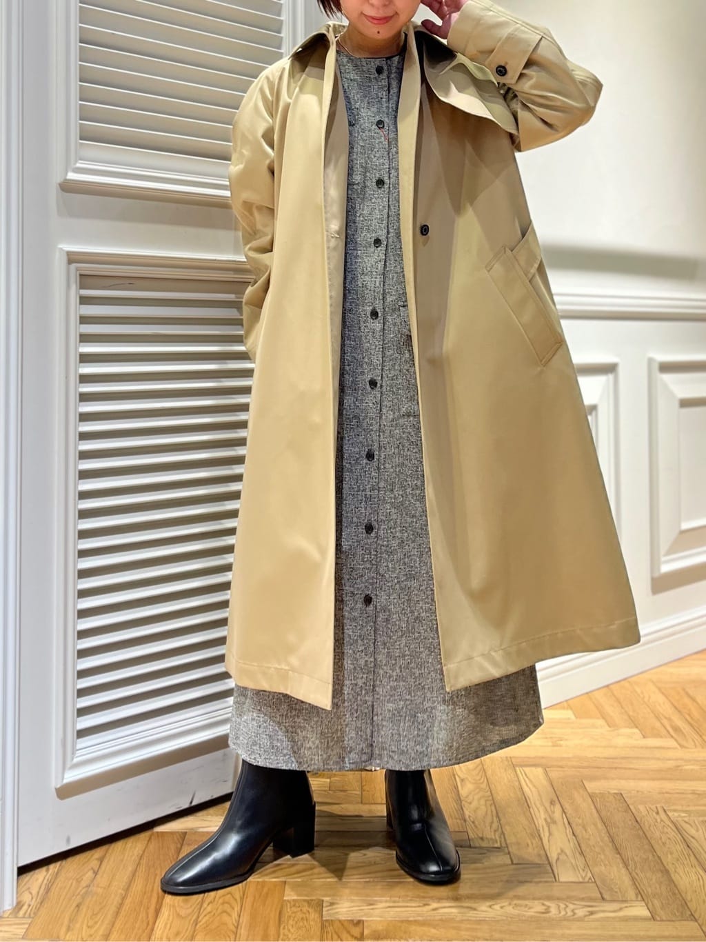つじ まこさんの「DRESSTERIOR｜◆ウォッシャブル ツイードライク ワンピース」を使ったコーディネート