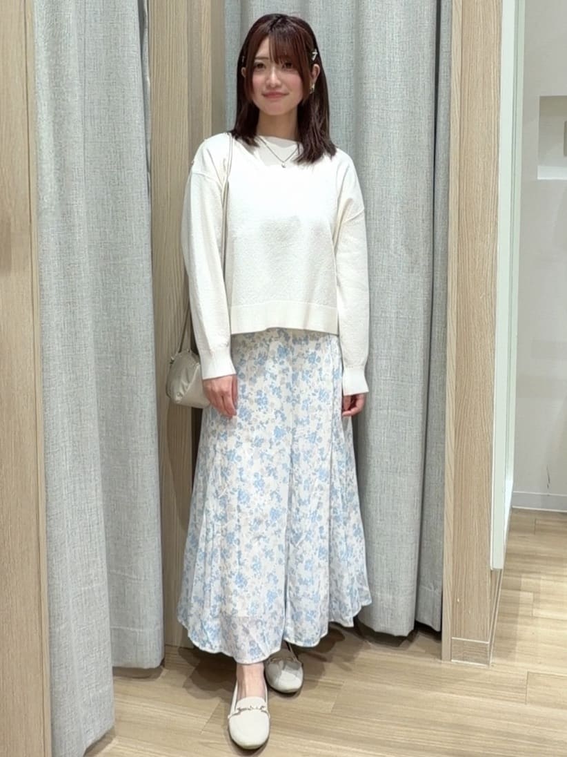 Fumikaさんの「grove｜大人のための華やぎニットカーディガン」を使ったコーディネート