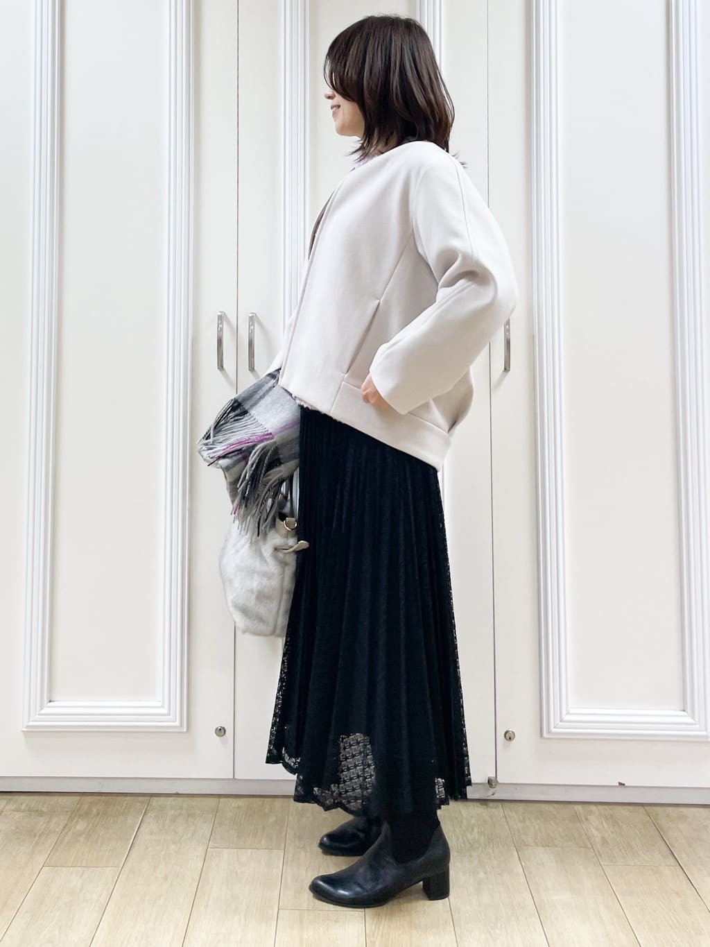 めいさんの「Reflect｜【一枚で着映え◎／ゆったり着られるワンサイズ】スパンコール&times;ラメニット」を使ったコーディネート