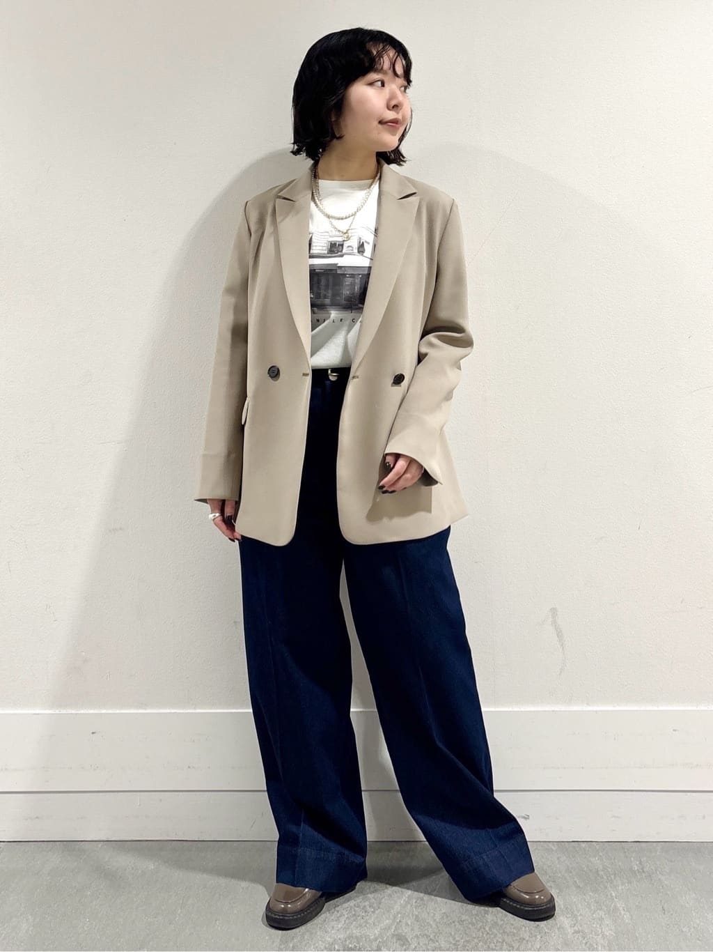 モエカさんの「UNTITLED｜◆【洗える/ストレッチ性】ダブルブレストジャケット」を使ったコーディネート