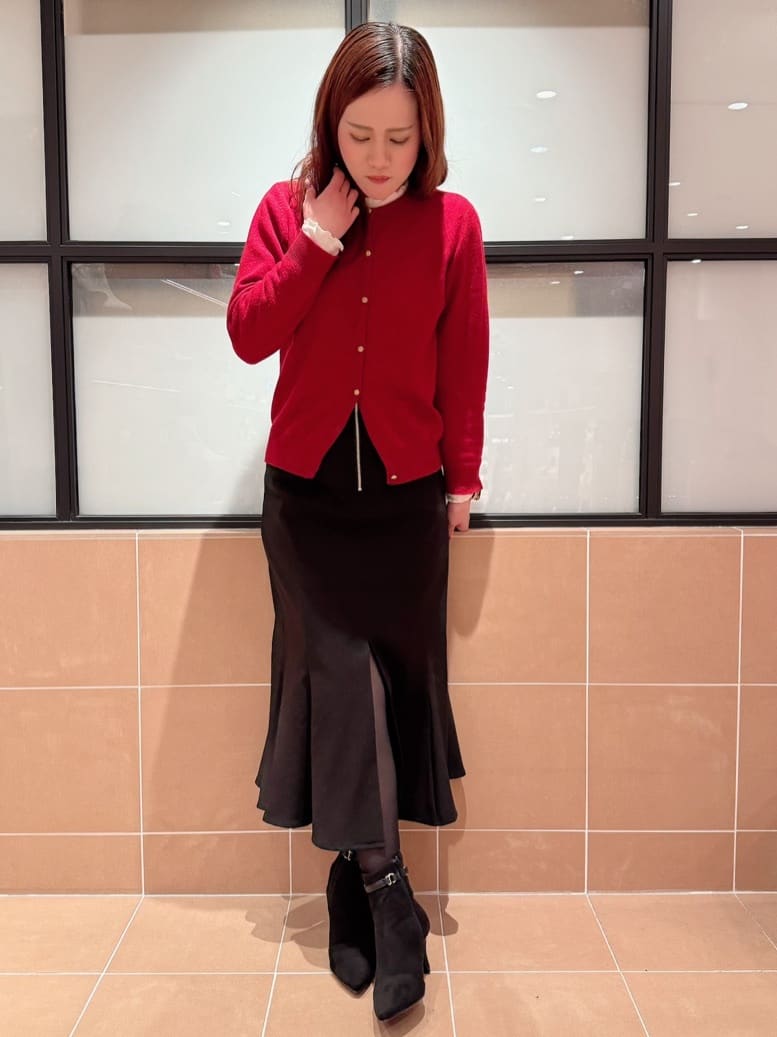 すみれさんの「ESPERANZA｜ジュエルヒールショートブーツ」を使ったコーディネート