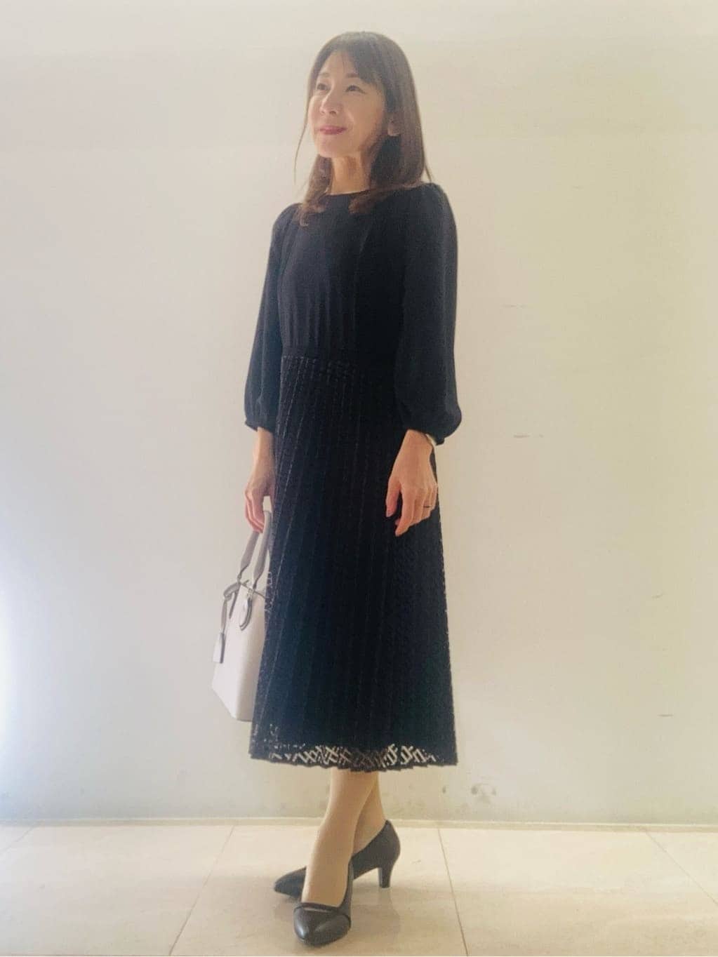 kurodaさんの「Reflect｜【SS-4Lサイズ】シフォン&times;幾何柄レースプリーツワンピース」を使ったコーディネート