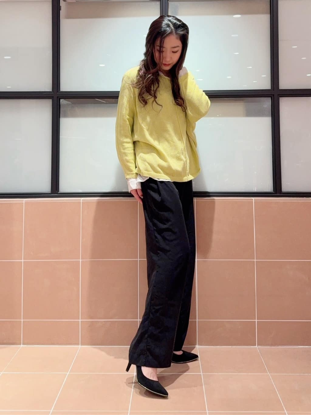 kaoriさんの「ESPERANZA｜◆【晴雨兼用/12時間パンプス】約8.5cm　歩きやすくて疲れにくい」を使ったコーディネート